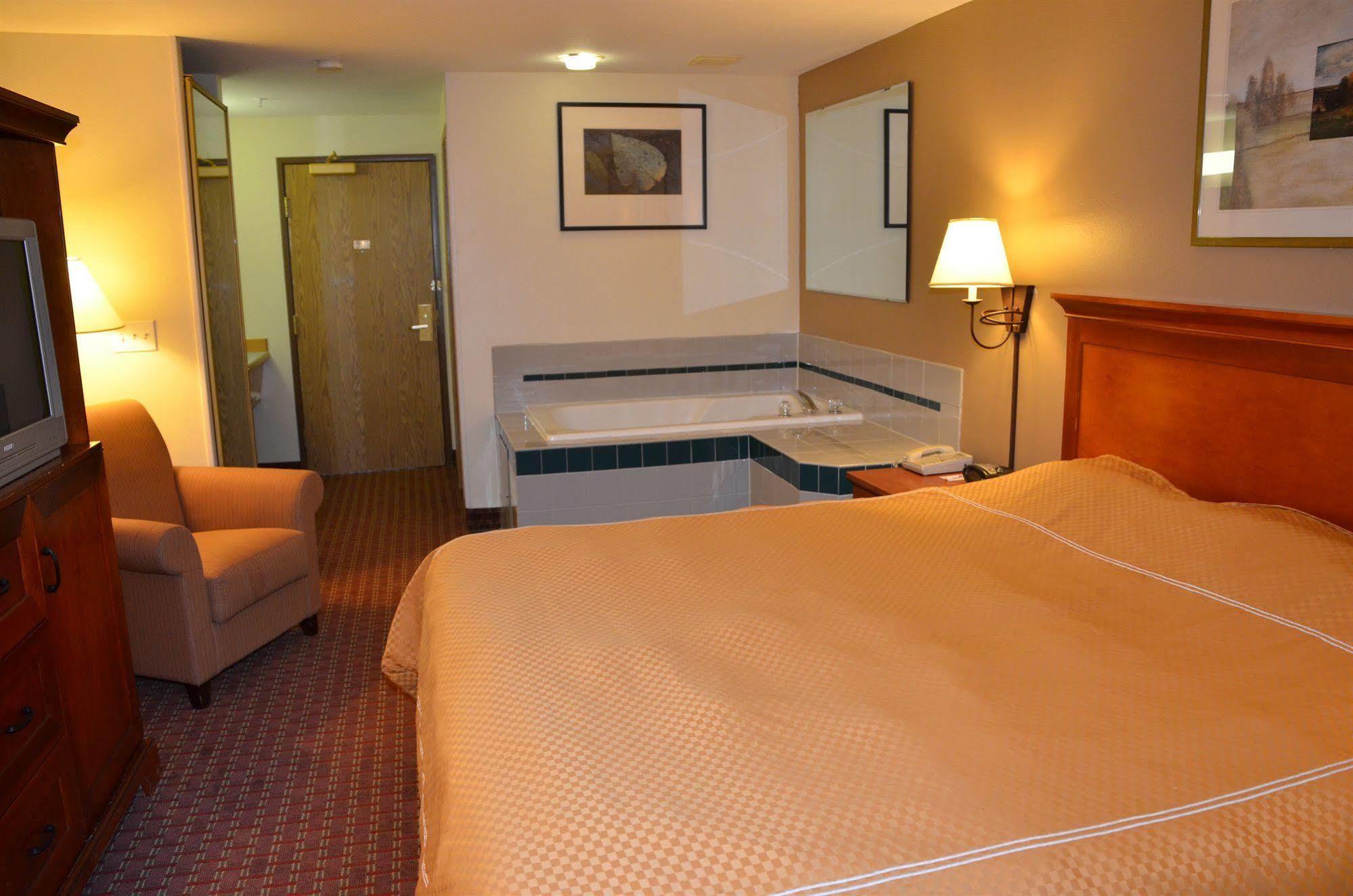 פדרל וואי Econo Lodge מראה חיצוני תמונה